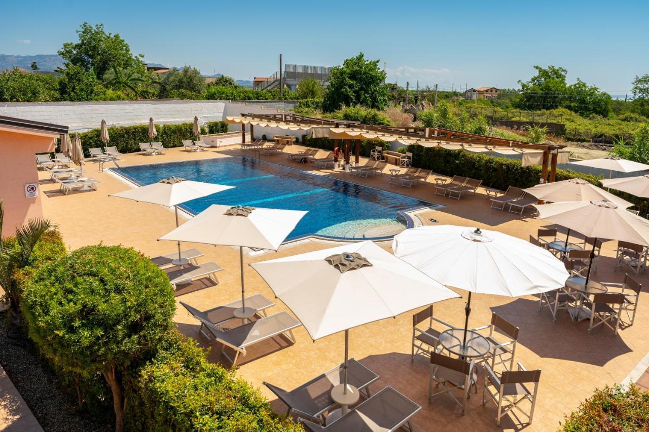 Il Giardino Country Holiday With Pool ตาออร์มินา ภายนอก รูปภาพ