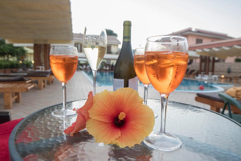 Il Giardino Country Holiday With Pool ตาออร์มินา ภายนอก รูปภาพ